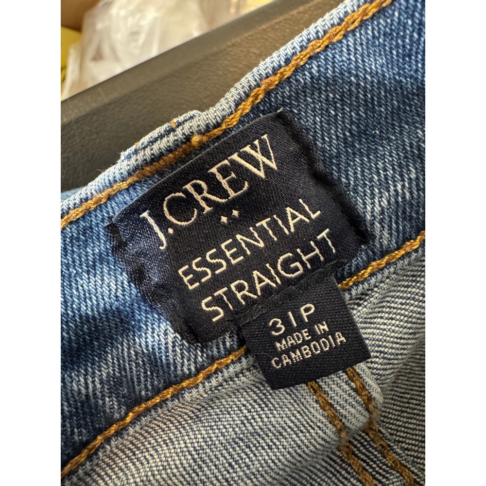 J.Crew Jeans Essential Straight Leg size 31 Petite Short Raw Frayed Hem‎ Crop - Picture 8 of 10